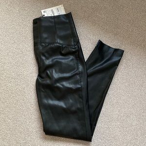 NWT Zara Small Black High Waisted Faux Leather Skinny Pants